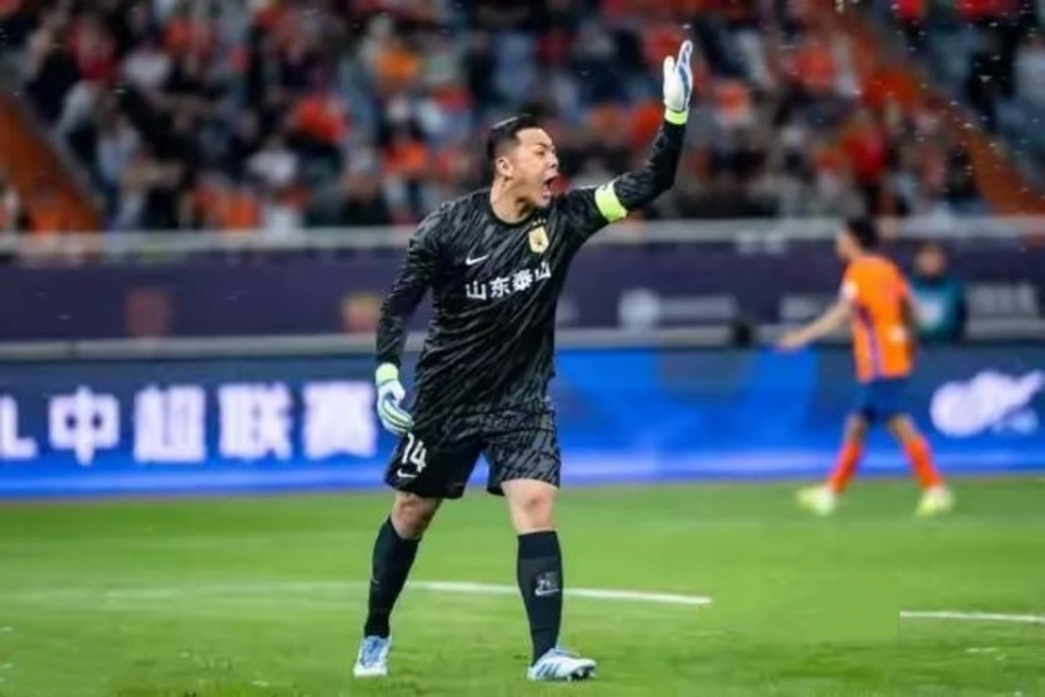国安交手, 但是随后就, 估计他心里