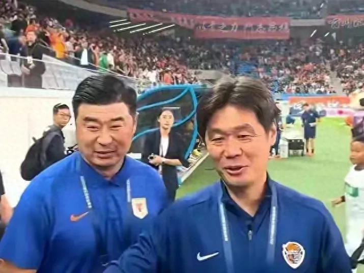 霄鹏赛后新, jCt, 李霄鹏也指 霄鹏赛后新, jCt, 李霄鹏也指