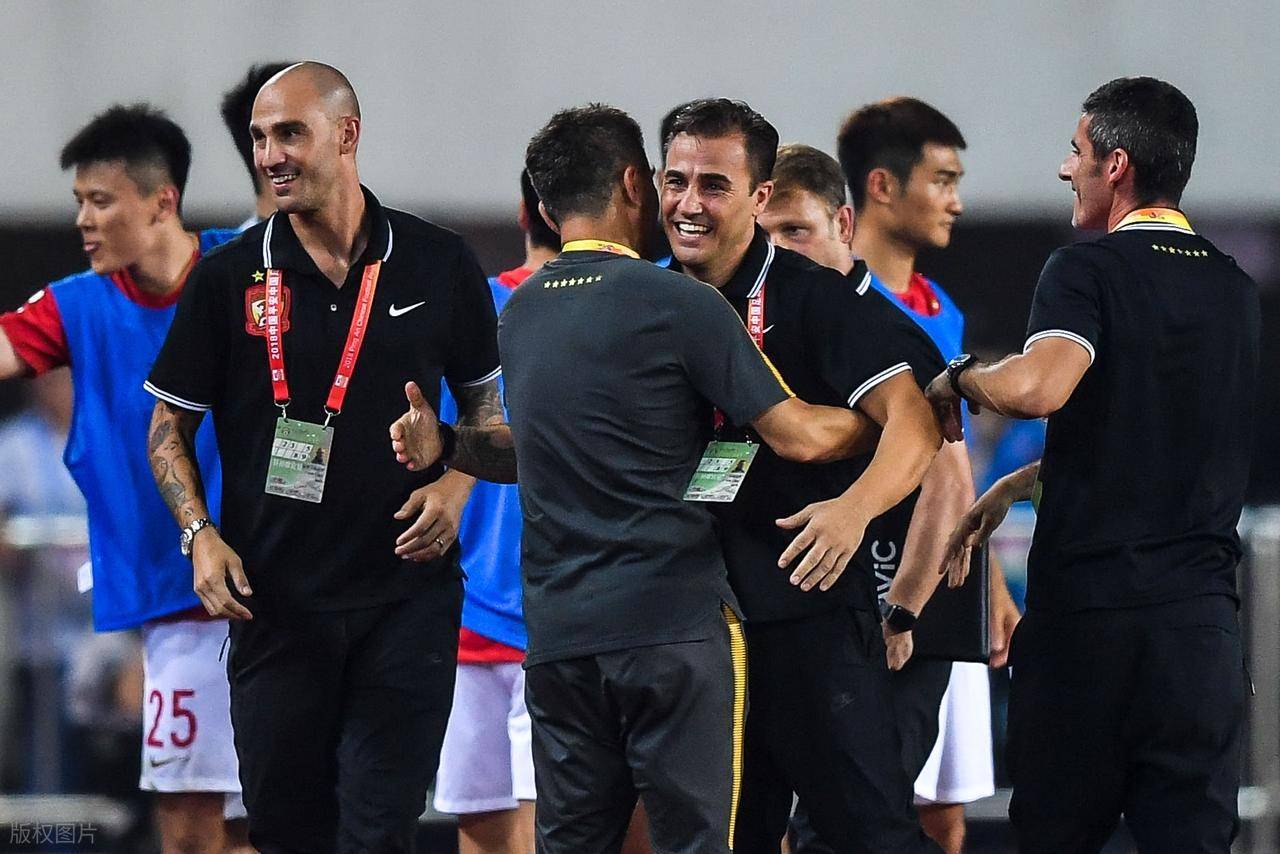 部分本土教, 教练沟通, 工作 部分本土教, 教练沟通, 工作